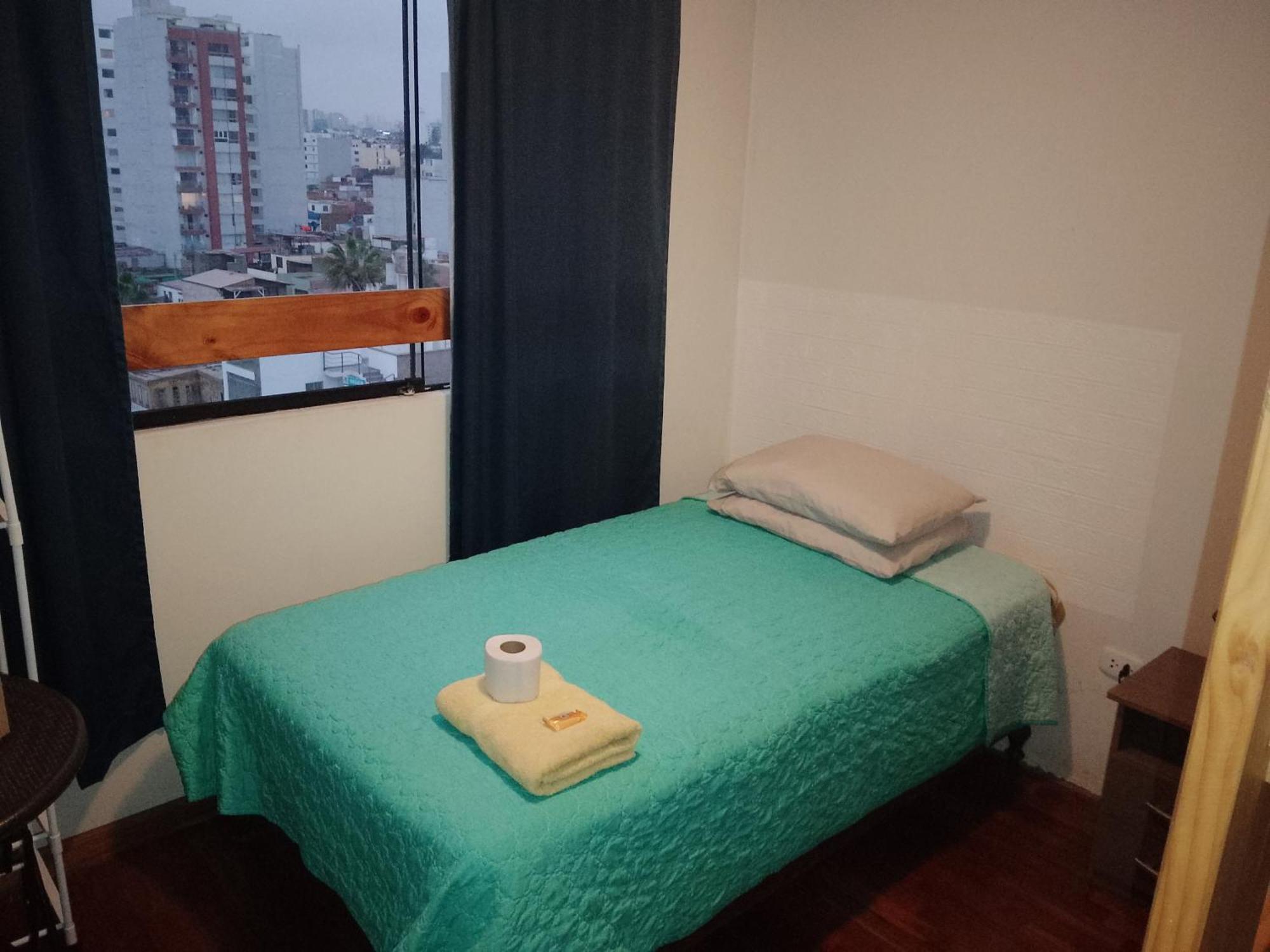 Blue Coast Lima Private Rooms 외부 사진