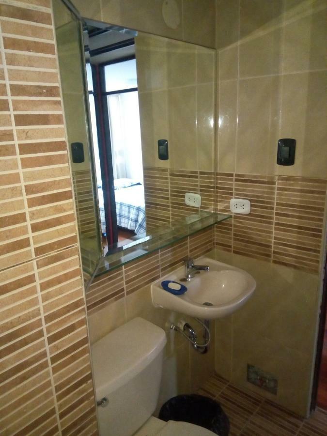 Blue Coast Lima Private Rooms 외부 사진